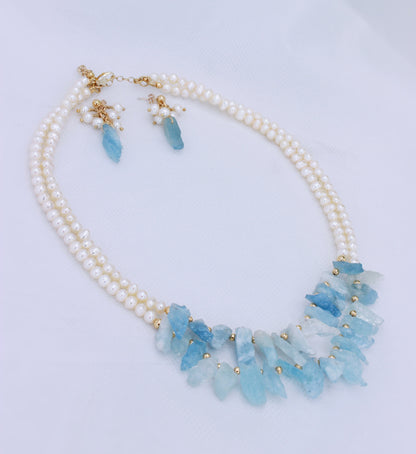 Freshwater Pearls and Natural Aquamarine Beaded Necklace.